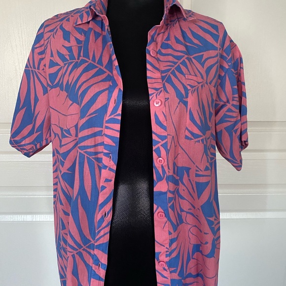 Linen short sleeve top size small - Picture 4 of 4